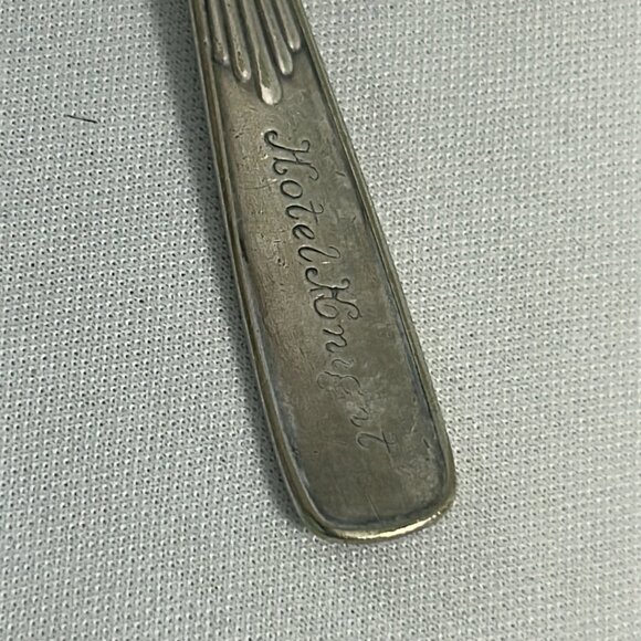 Vintage Reed Barton Silver Plate Childrens Spoon Hotel Knight 4.5" Long - Picture 2 of 8